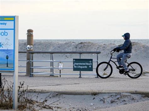 teens beach|Coast Guard suspends search for missing teens off New York .